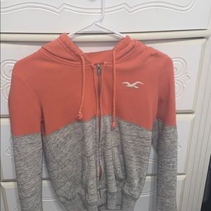 hollister sweatshirt